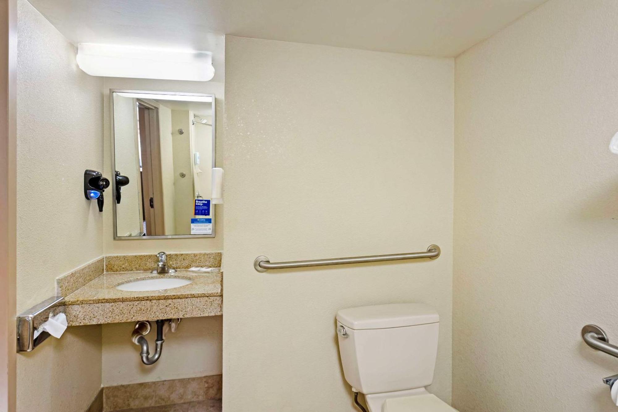 Comfort Inn & Suites Carneys Point Exterior foto